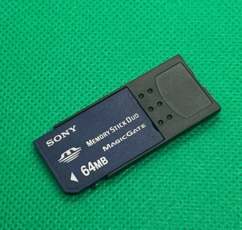 memory stick pro duo ms adapter.jpg